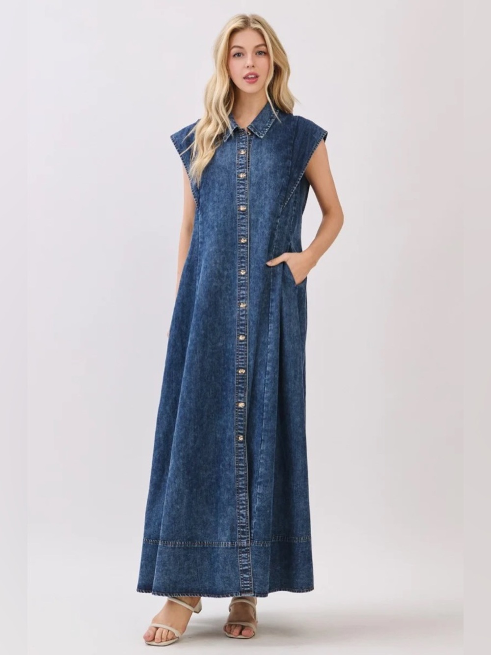 NWT Sleeveless Button-Front Denim Maxi Dress in Dark Blue